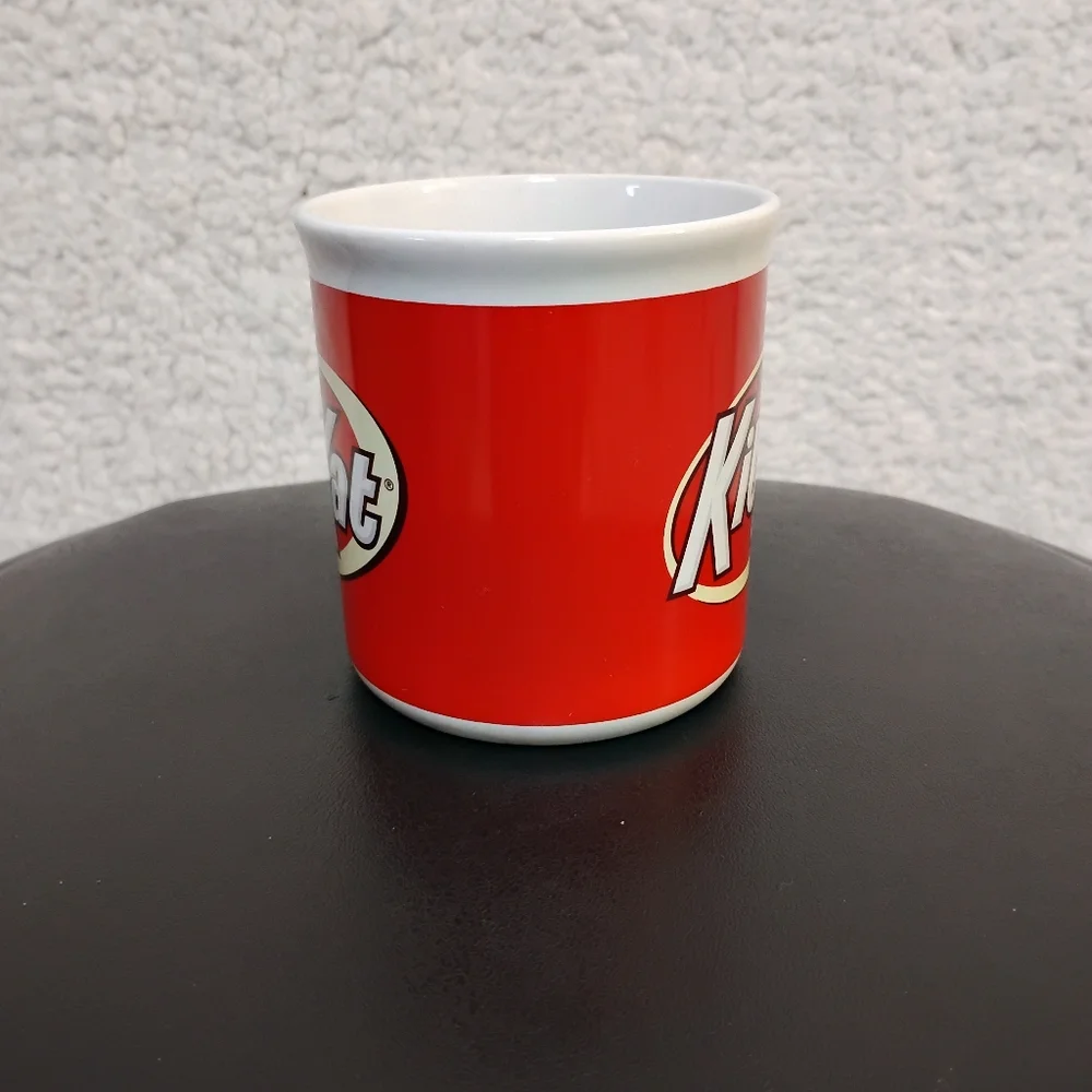 Kit Kat Mug - Picture 2 of 6